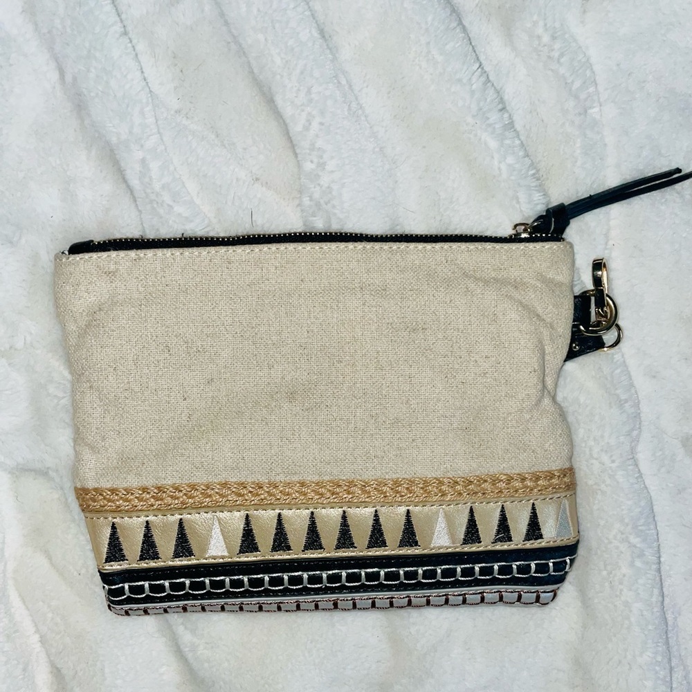 ADORABLE CANVAS CLUTCH - Picture 2 of 3